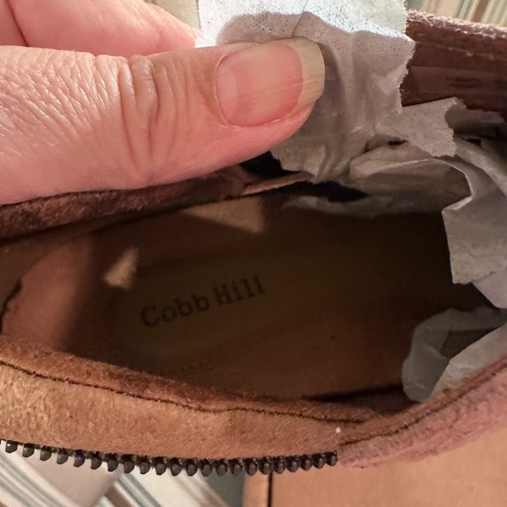 Cobb Hill Crosbie Booties Taupe - Picture 6 of 8
